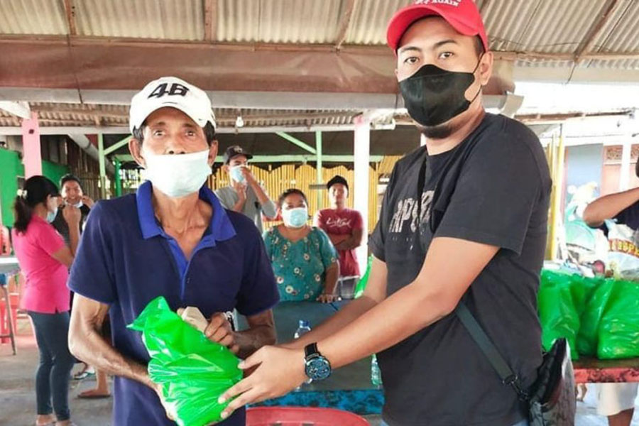 AkuForBali, Efforts For Couples In Bali To Distribute Food